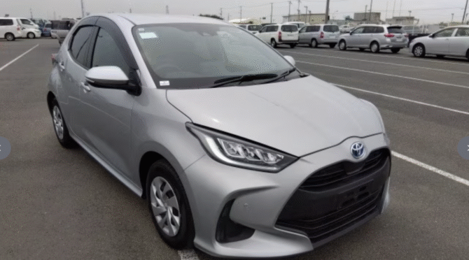 TOYOTA Yaris HV Z